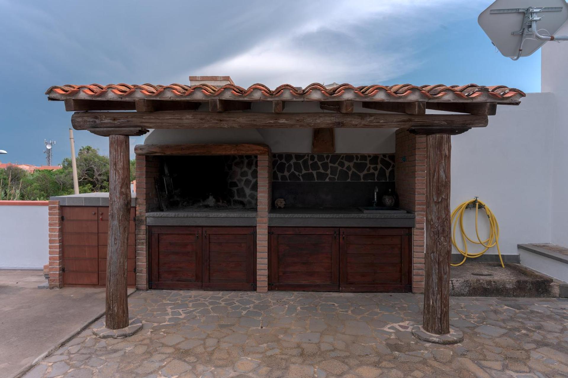 Casa Sul Mare A Putzu Idu - Grazie Di Esistere Villa Exterior photo